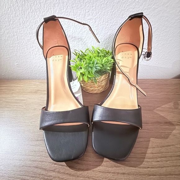 A New Day Black Heeled Sandals - Picture 1 of 4